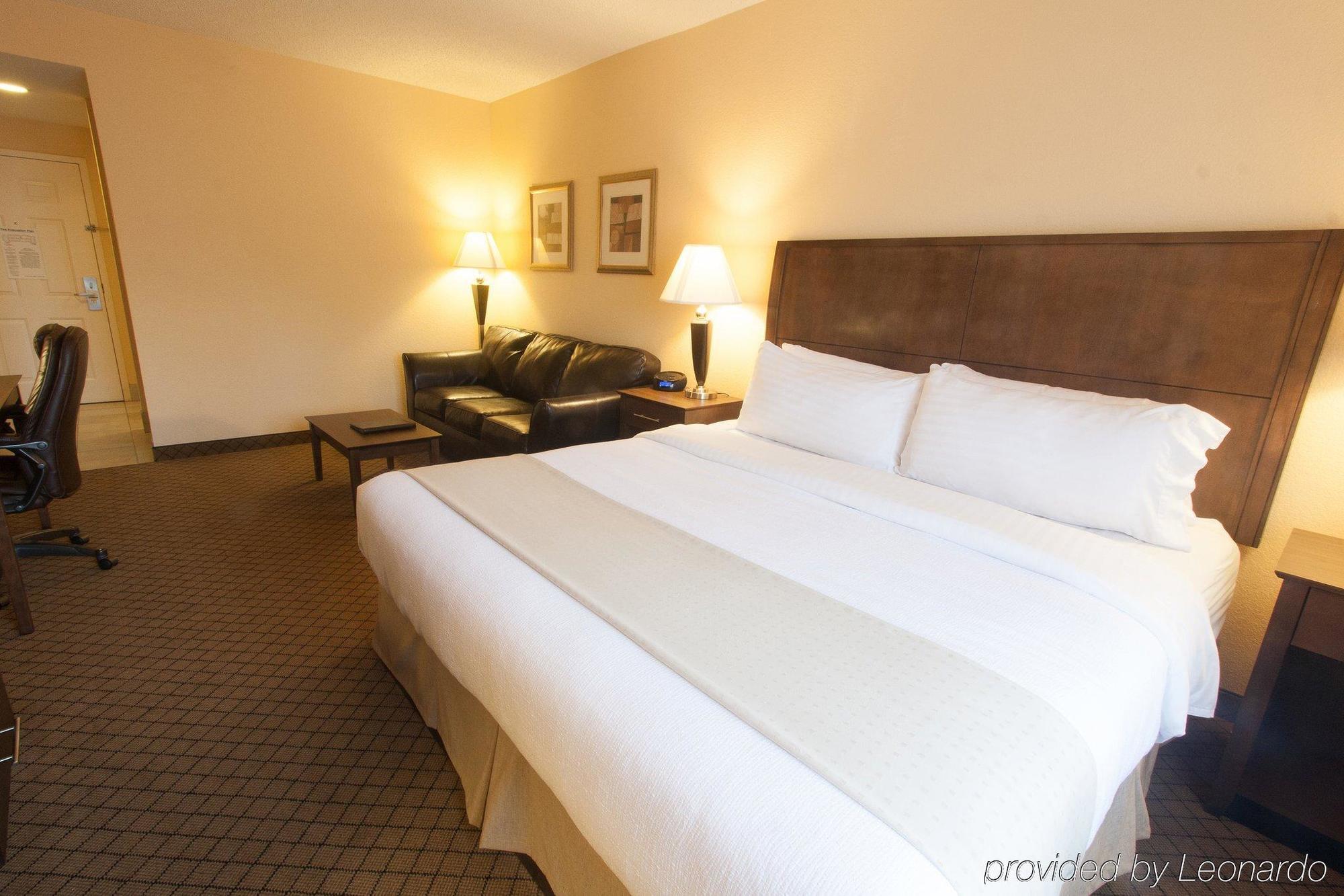 Delta Hotels By Marriott Huntington Mall Barboursville Exterior foto
